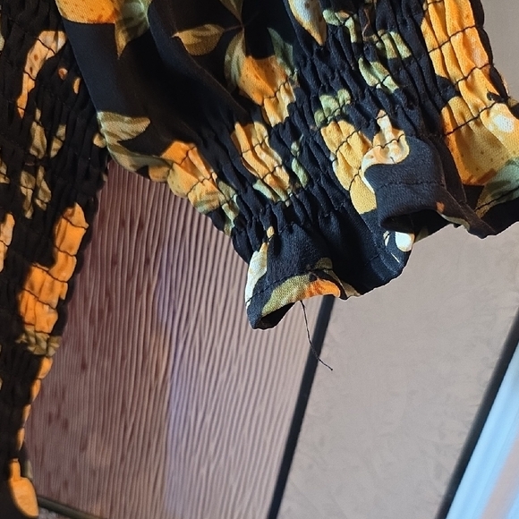SHEIN Black and Yellow Floral Dress - Picture 6 of 8
